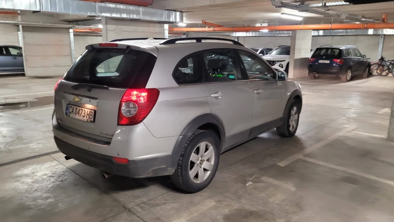 Chevrolet Captiva, снимка 4 - Автомобили и джипове - 49037596