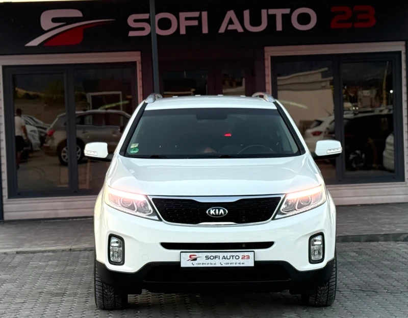 Kia Sorento 2.2D 4x4!Пълна сервизна история!ПРОЧЕТИ ОПИСАНИЕO, снимка 6 - Автомобили и джипове - 51711622