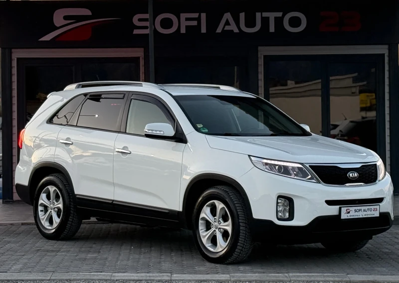 Kia Sorento 2.2D 4x4!Пълна сервизна история!ПРОЧЕТИ ОПИСАНИЕO, снимка 2 - Автомобили и джипове - 51711622