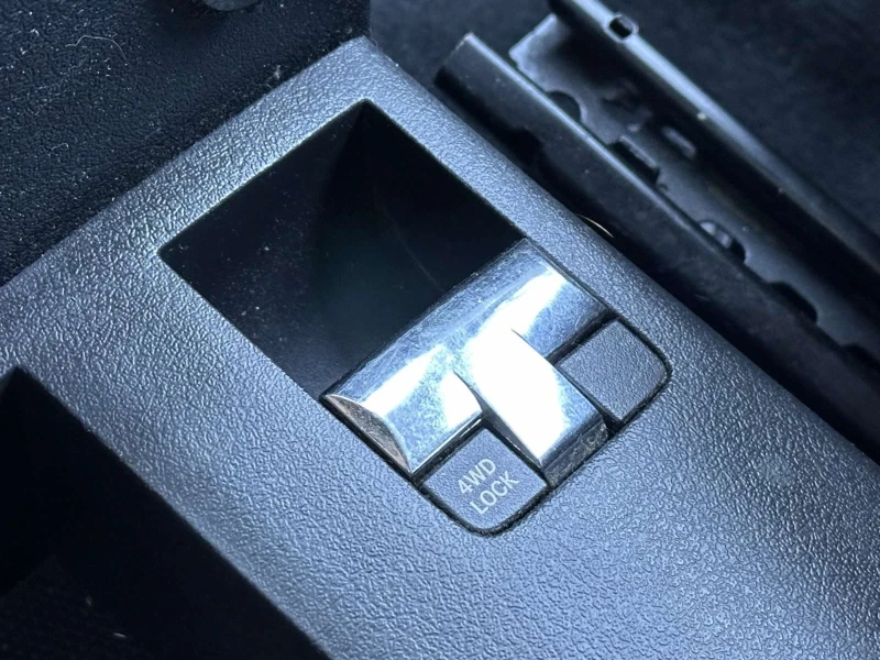 Jeep Patriot LIMITED / 2.0CRD / ПЕРФЕКТЕН, снимка 15 - Автомобили и джипове - 51806126