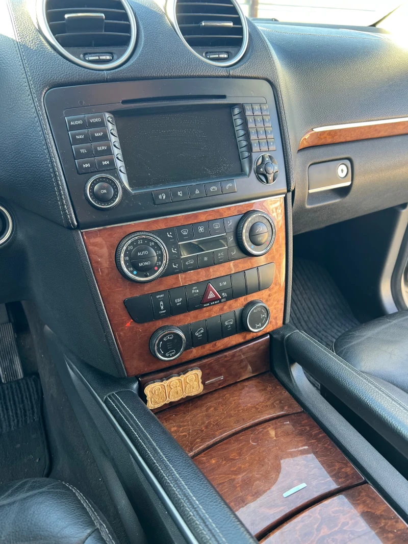 Mercedes-Benz GL 320 3.2, снимка 10 - Автомобили и джипове - 52423013