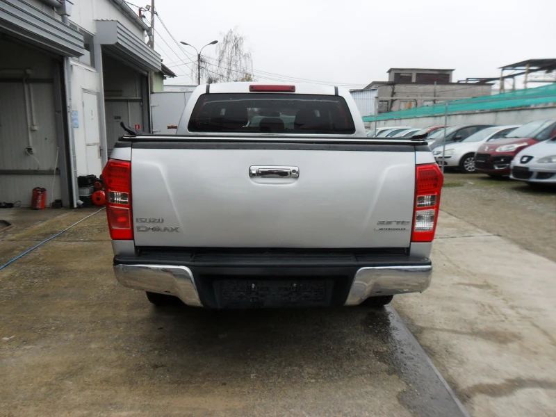 Isuzu D-max 2, 5-TDI-AUTOMAT-ITALY, снимка 6 - Автомобили и джипове - 52629766