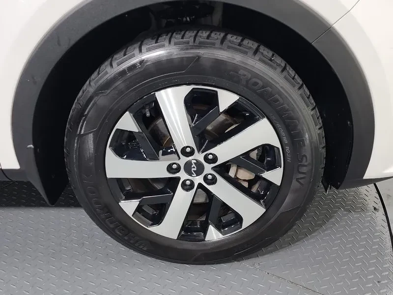 Kia Sorento 4Th Generation Diesel 2.2 2Wd Trendy, снимка 5 - Автомобили и джипове - 56208013