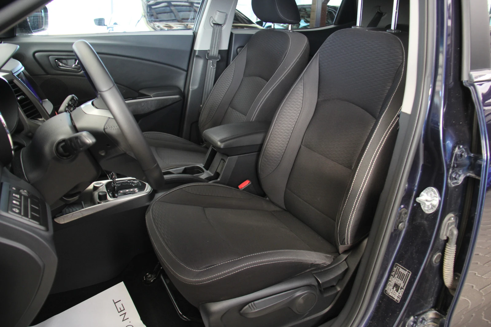 SsangYong Tivoli 4X4/Xenon/Android///USB | Mobile.bg   12