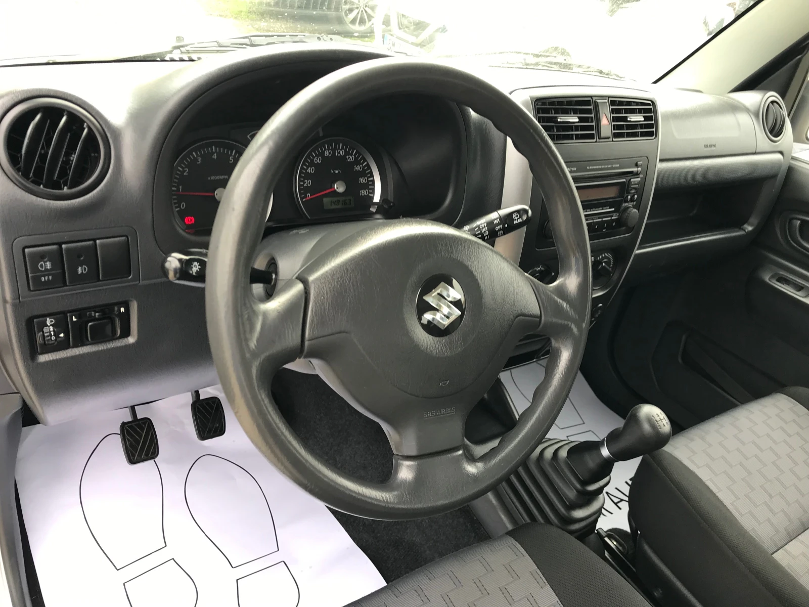 Suzuki Jimny 1.3i-4x4-face lift | Mobile.bg   13