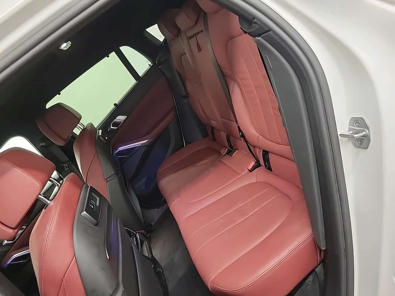 BMW X6 / XDRIVE40I / HARMON KARDON / 360 / DIS / , снимка 12 - Автомобили и джипове - 53820411