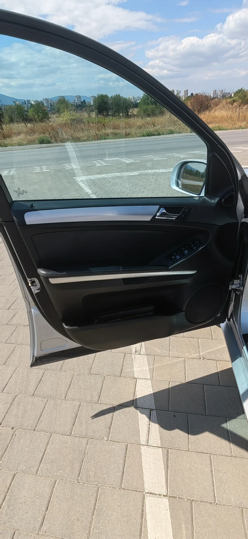 Mercedes-Benz ML 320, снимка 12 - Автомобили и джипове - 53977291