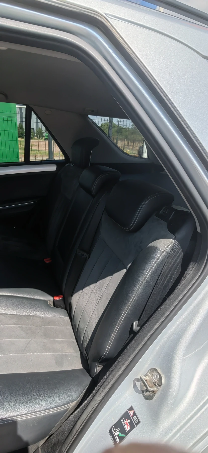 Mercedes-Benz ML 320, снимка 15 - Автомобили и джипове - 53977291