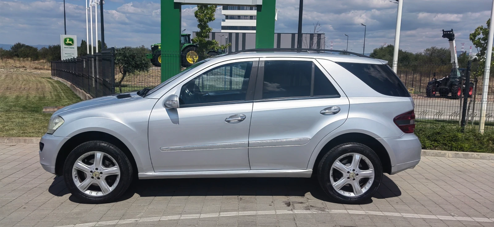 Mercedes-Benz ML 320, снимка 5 - Автомобили и джипове - 53977291