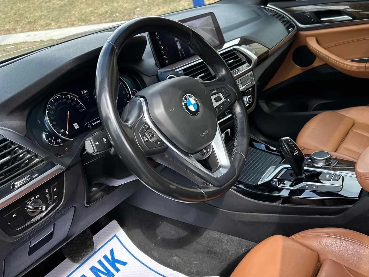 BMW X3 XDRIVE| HUD| АМБИЕНТНО| ПАНО| 2 КЛЮЧА| CARFAX, снимка 7 - Автомобили и джипове - 54011451