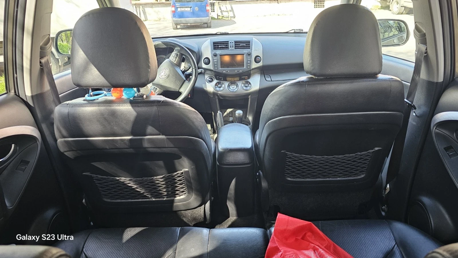 Toyota Rav4 2.2, снимка 9 - Автомобили и джипове - 54229839