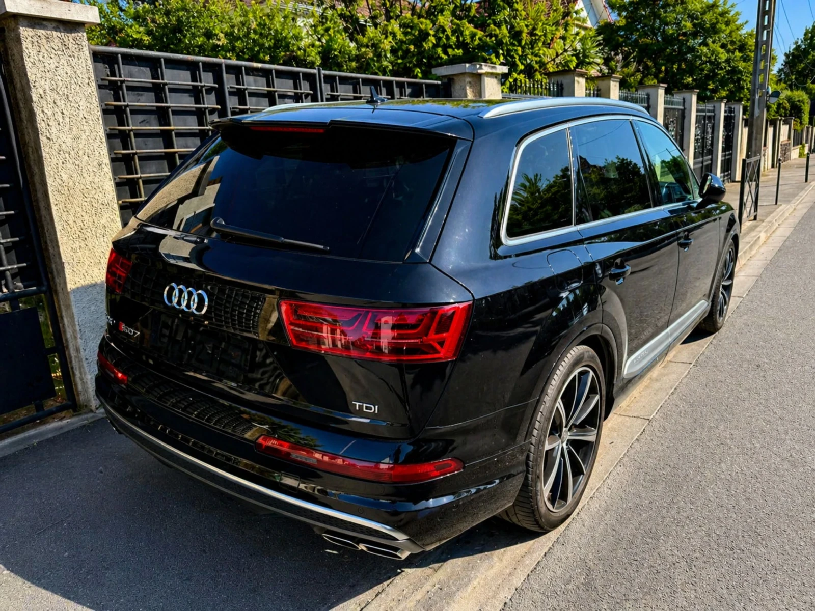Audi SQ7 ОЧАКВАН ВНОС Audi SQ7 6+ 1 NIGHT PACKAGE , снимка 3 - Автомобили и джипове - 54317802