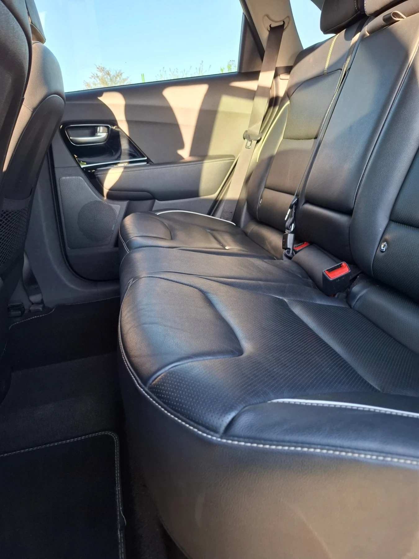 Kia Niro EV 2022   ExecutiveLine  64kw , снимка 8 - Автомобили и джипове - 54329712