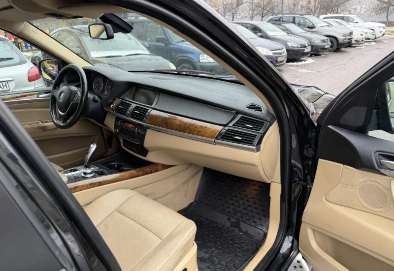 BMW X5 3.0 D 235 Напълно обслужен! , снимка 4 - Автомобили и джипове - 54569958