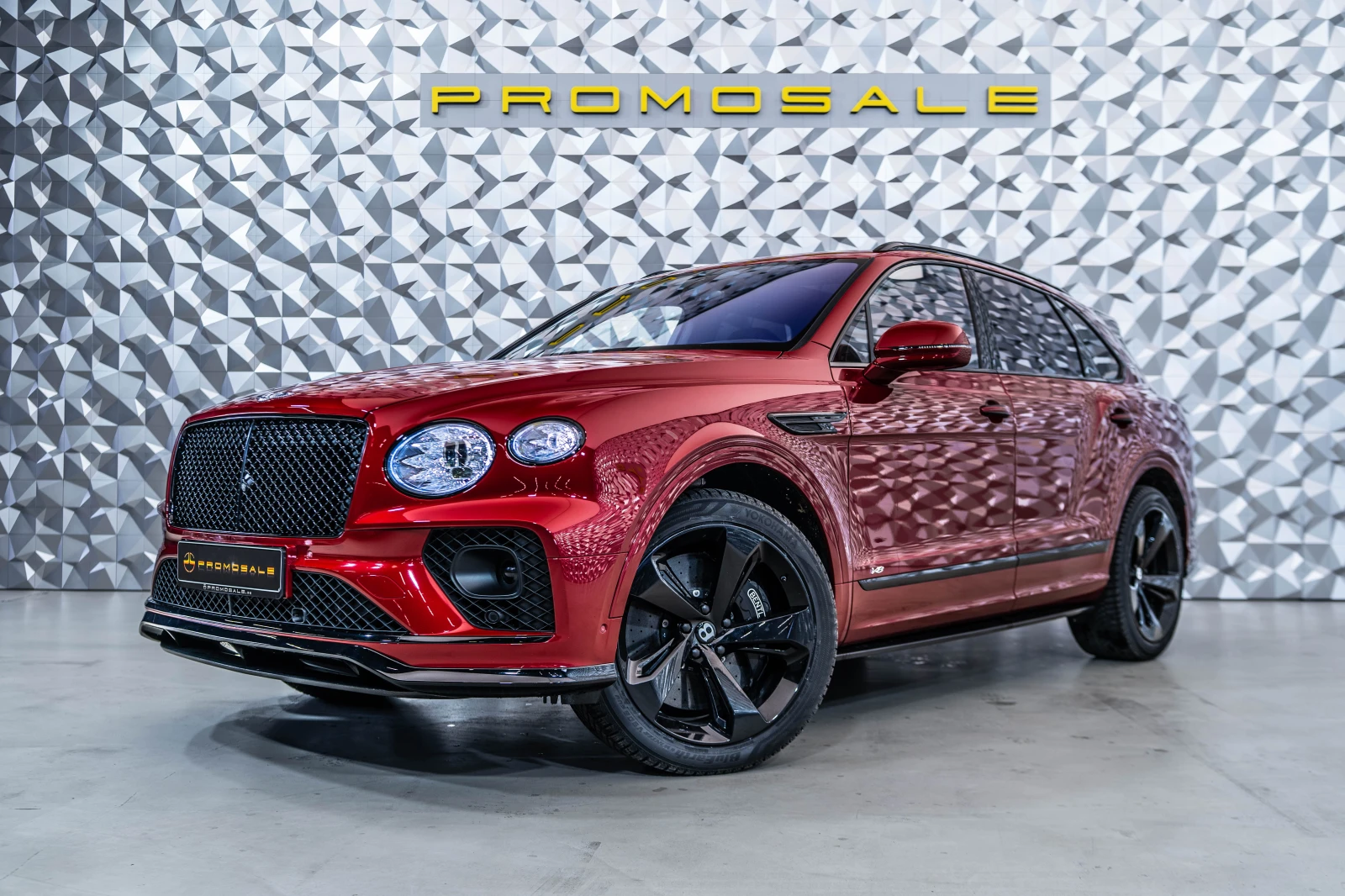 Bentley Bentayga V8 First Edition BLACK SPEC  CARBON* 