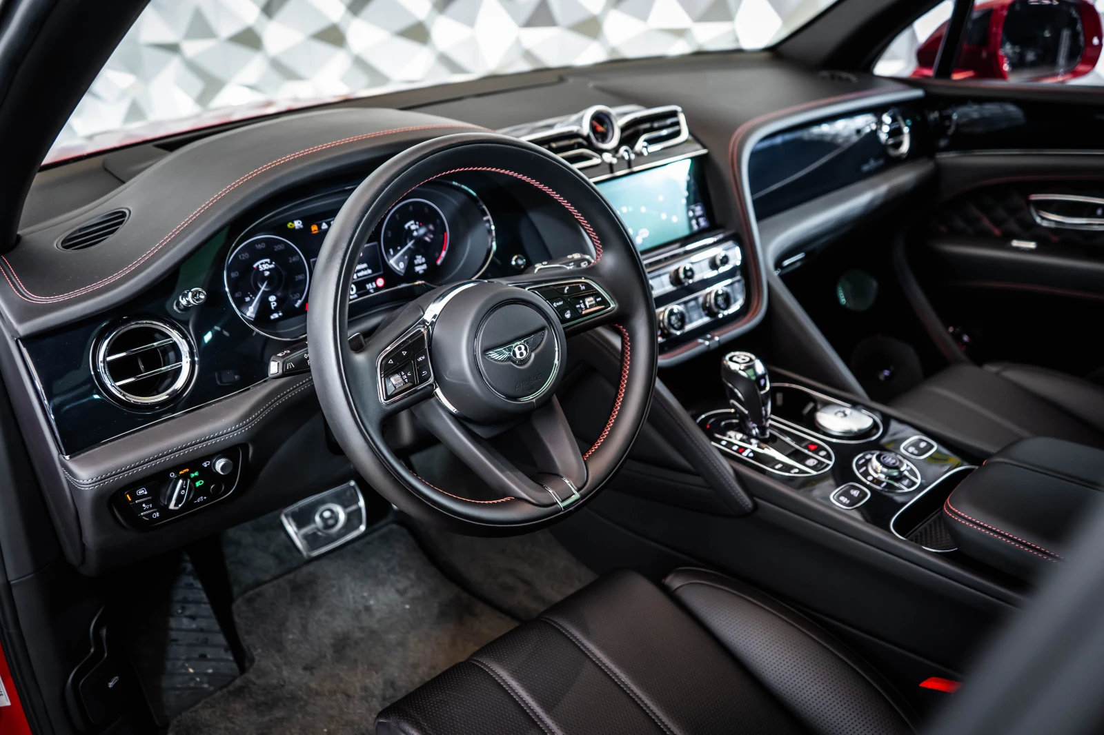 Bentley Bentayga V8 First Edition BLACK SPEC  CARBON* , снимка 8 - Автомобили и джипове - 55059461