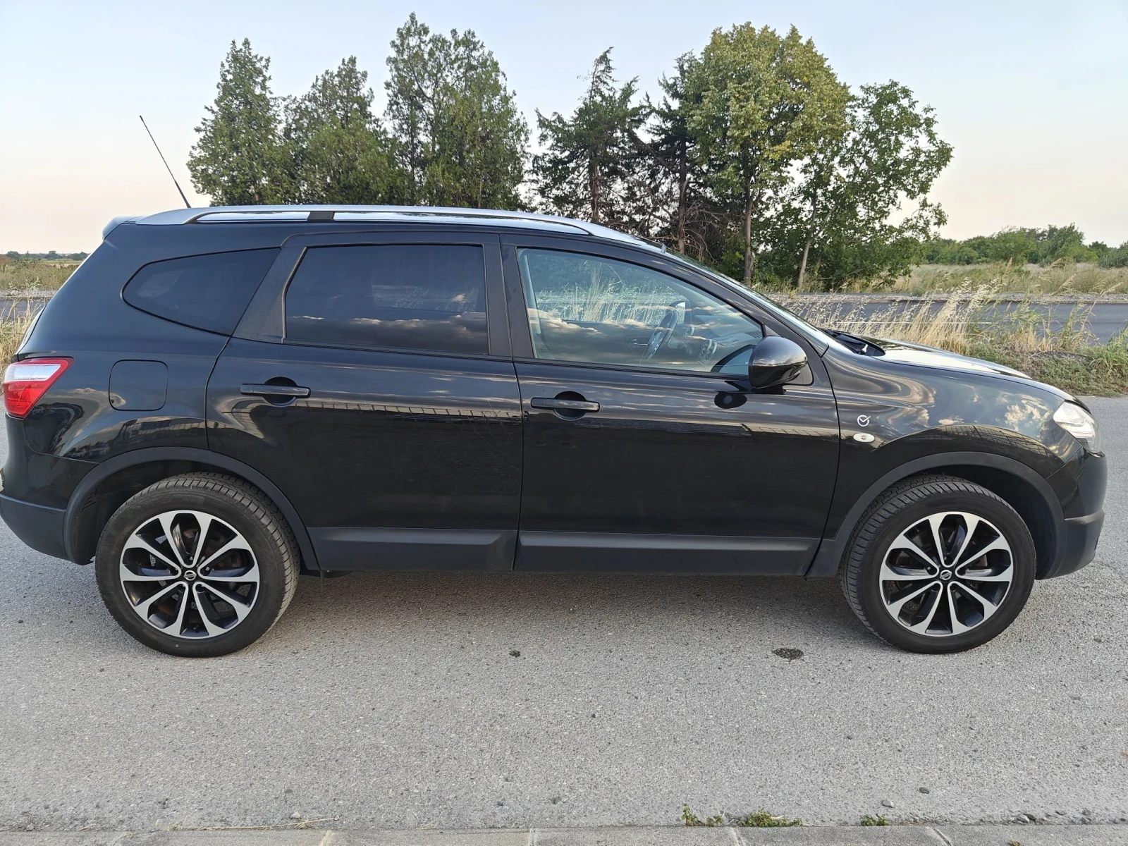 Nissan Qashqai + 2-1.6d 131��.4�4, 7 �����  | Mobile.bg � ����������� 6