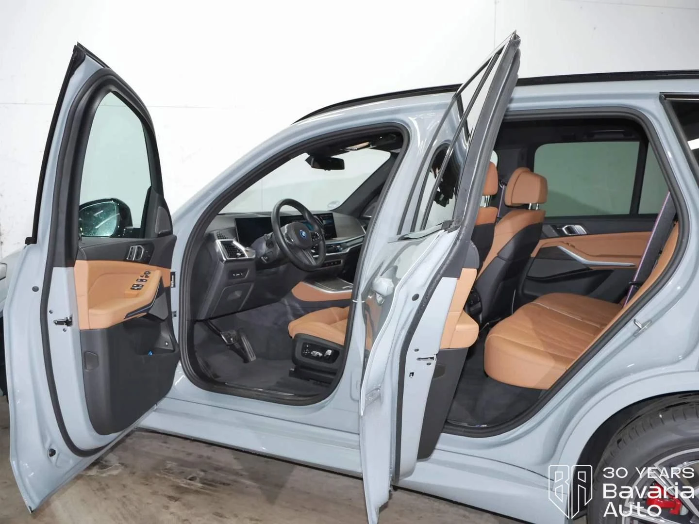 BMW X5 50e xDrive Sportautomatic, снимка 5 - Автомобили и джипове - 56302762