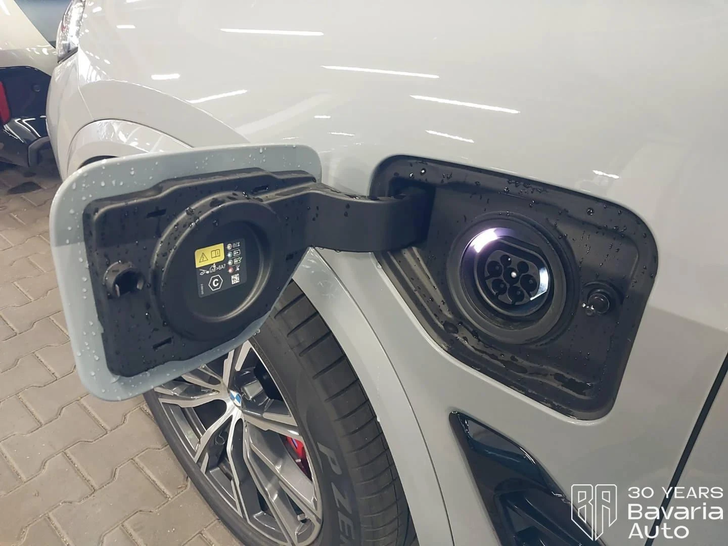 BMW X5 50e xDrive Sportautomatic, снимка 12 - Автомобили и джипове - 56302762