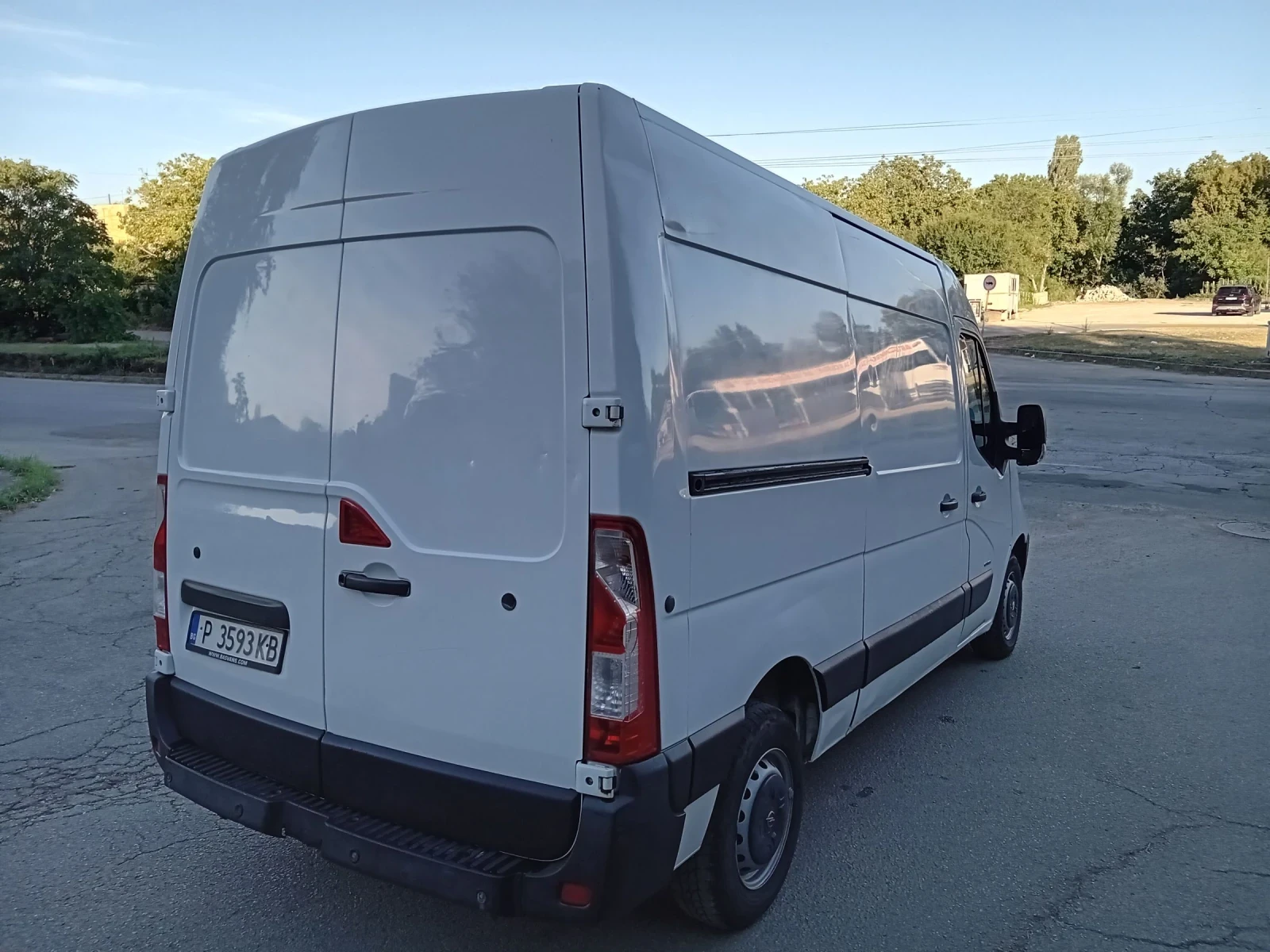 Opel Movano 2.3 DCI Климатик  - изображение 5