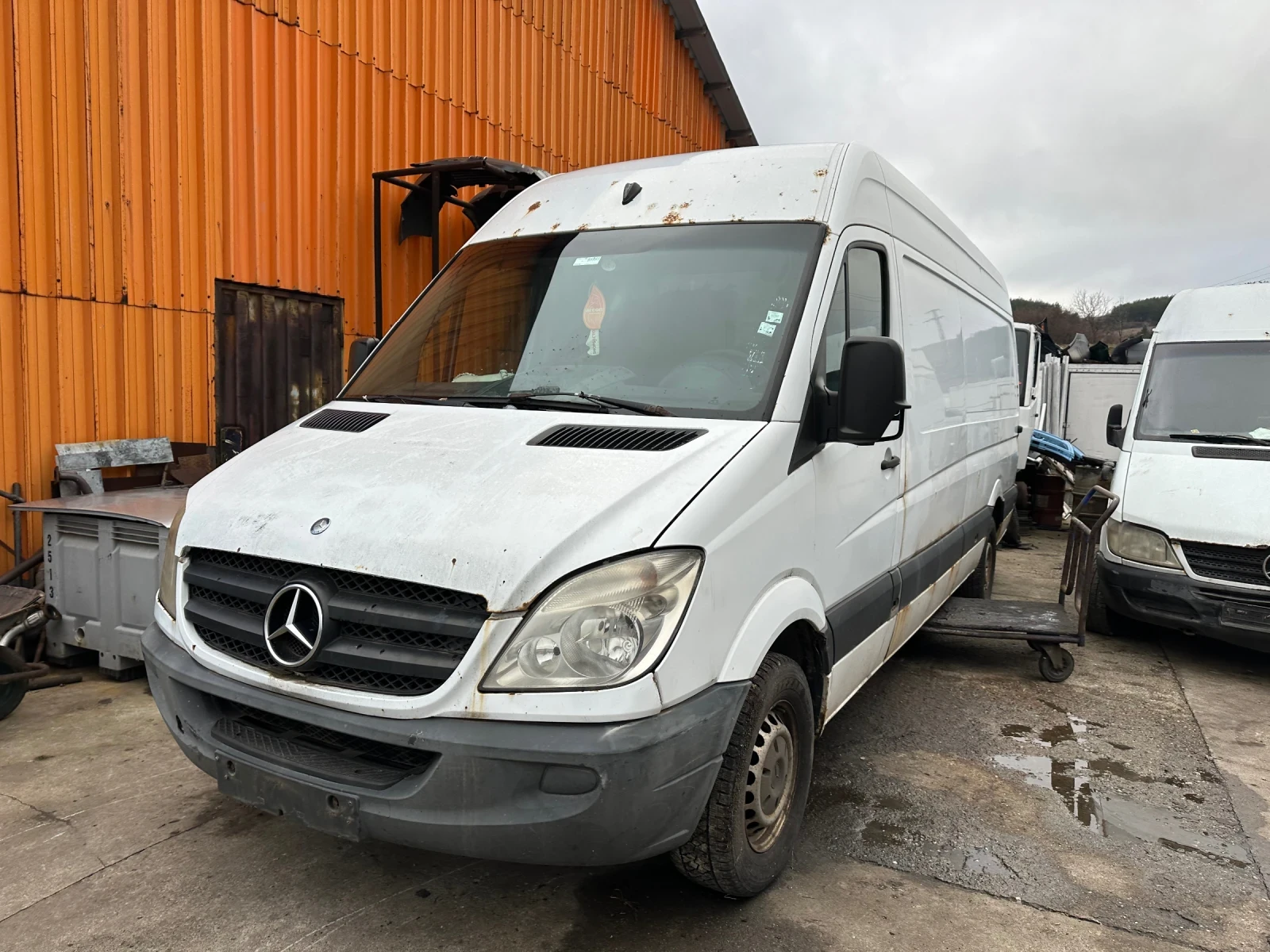 Mercedes-Benz Sprinter 313 2, 2 cdi - изображение 2