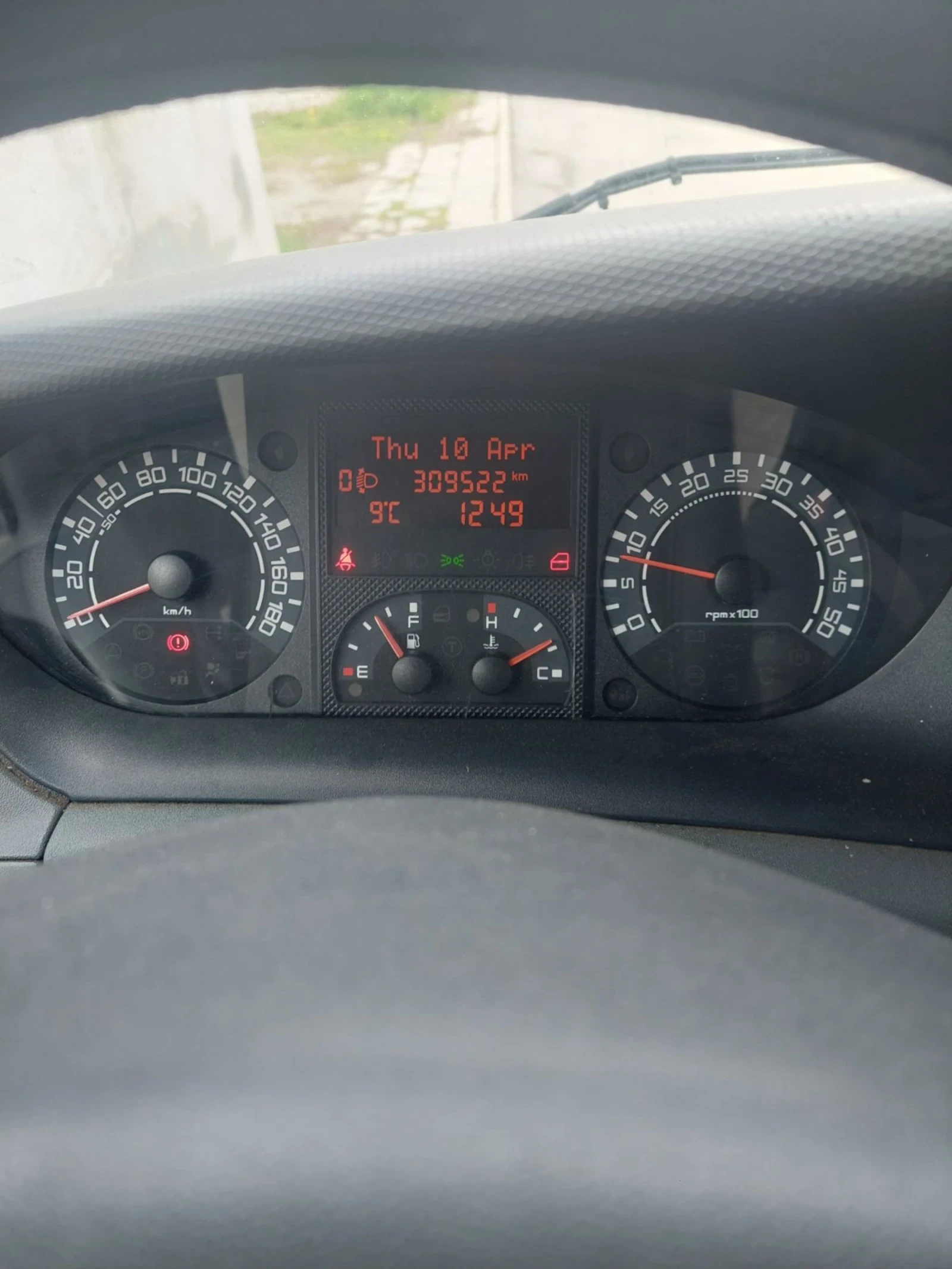 Iveco 35c18 3.0 180 кс  - изображение 2
