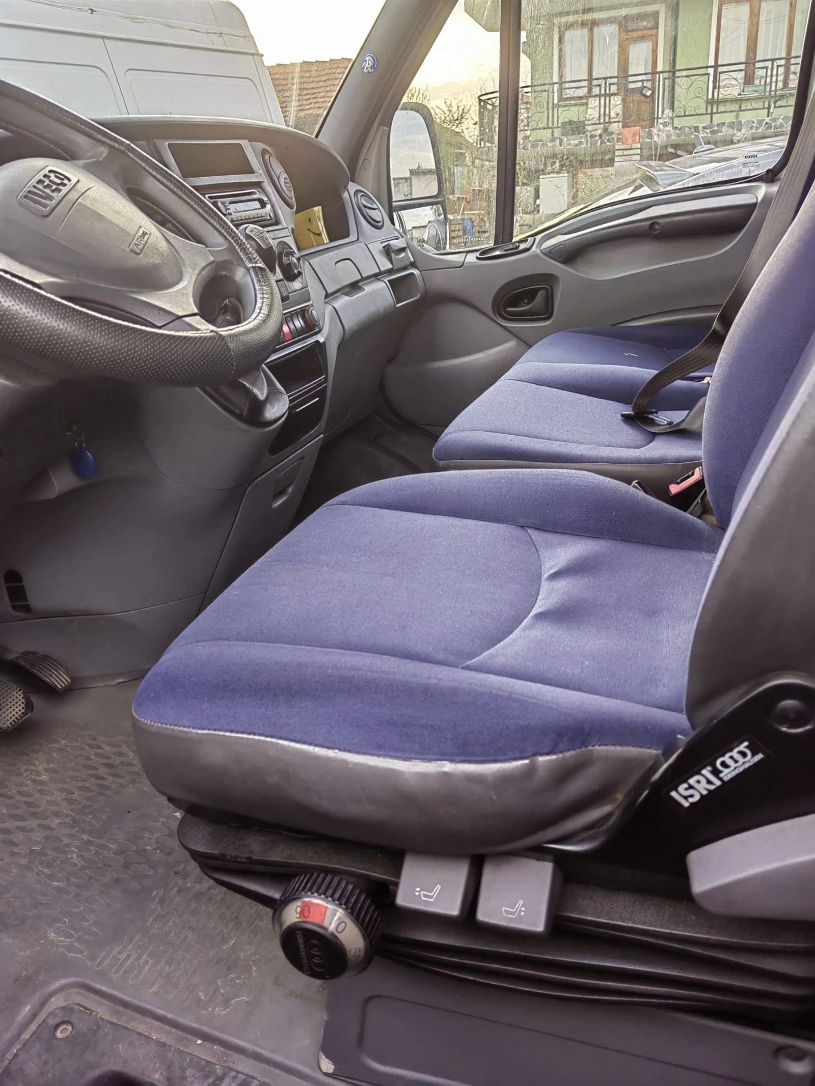 Iveco 35c18 3.0 180 кс  - изображение 3
