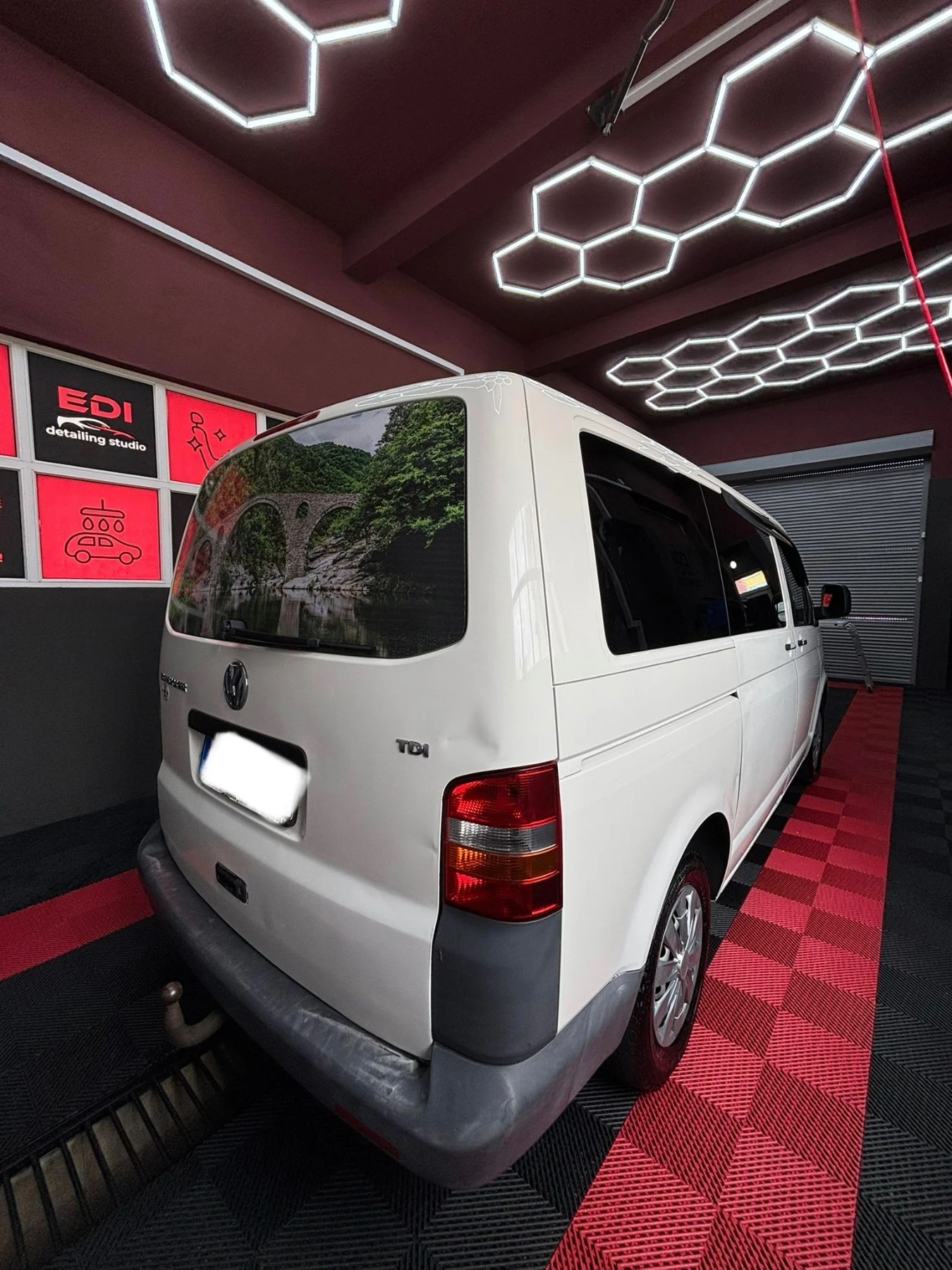 VW T5, снимка 5 - Бусове и автобуси - 54857853