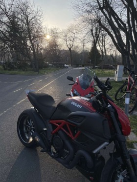 Ducati Diavel CARBON R, снимка 8 - Мотоциклети и мототехника - 44632705