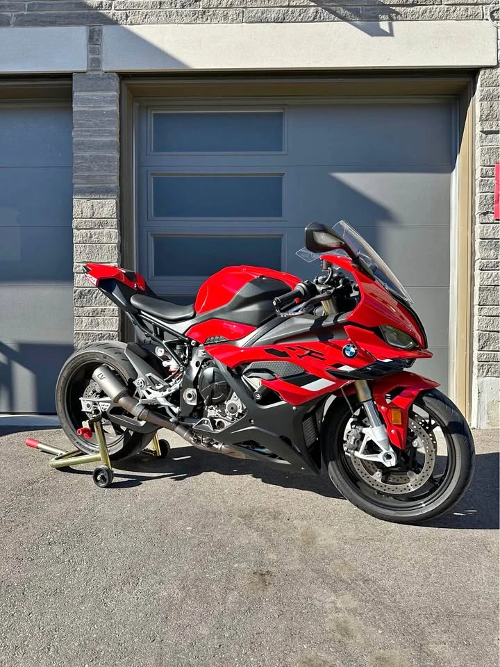 BMW S 1000RR, Leo Vince ЦЯЛА ГЕНЕРАЦИЯ, ОБСЛУЖЕН