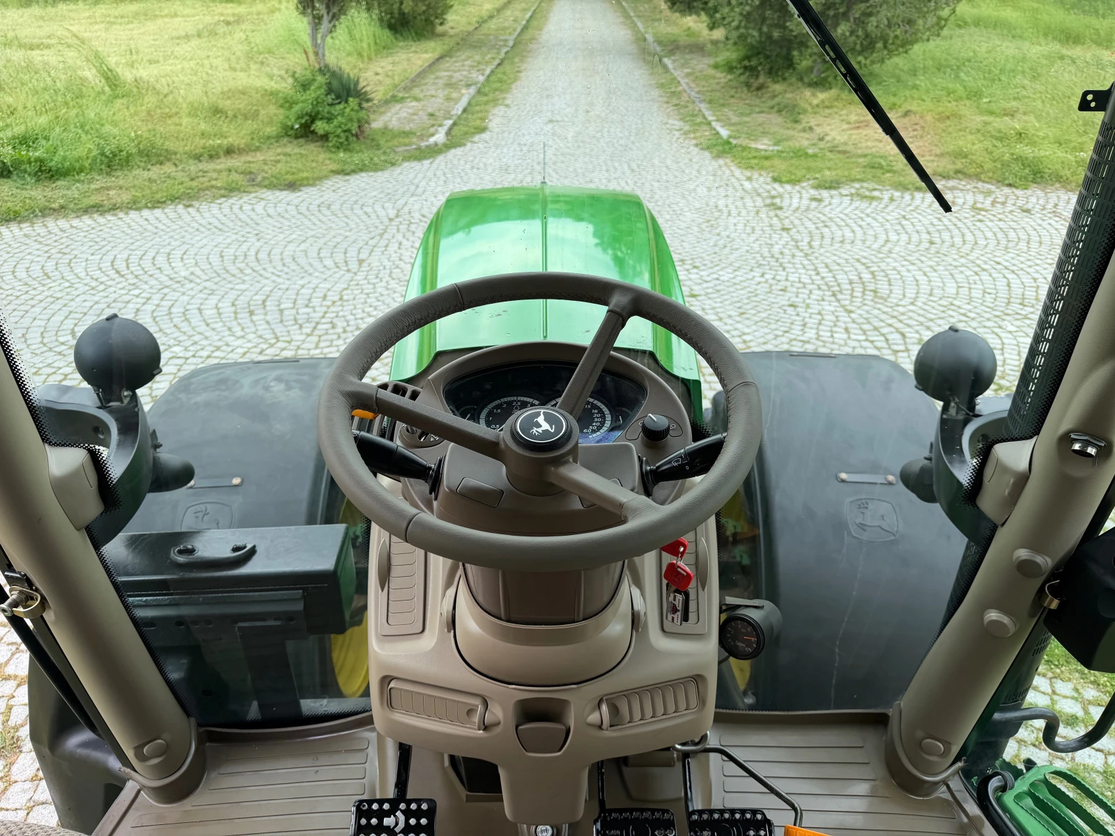 Трактор John Deere 6210R НАВИГАЦИЯ ЛИЗИНГ, снимка 16 - Селскостопанска техника - 53020635
