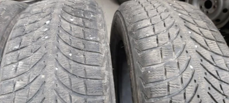 Гуми Зимни 215/70R16, снимка 5 - Гуми и джанти - 31948620