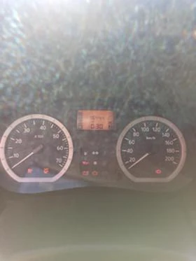 Dacia Logan, снимка 8