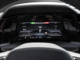VW Golf R PERFORMANCE/320HP/H&K/4X4DSG/PANO/CAM/627z, снимка 15