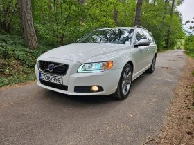 Обява за продажба на Volvo V70 Momentum ~23 900 лв. - изображение 1