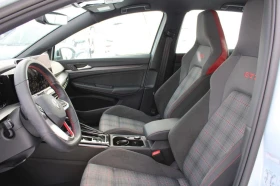 VW Golf Golf GTI S FWD* АвтоКредит* (Цена до БГ)  - 30499 € / 59650.86 лв. - 43255331 10
