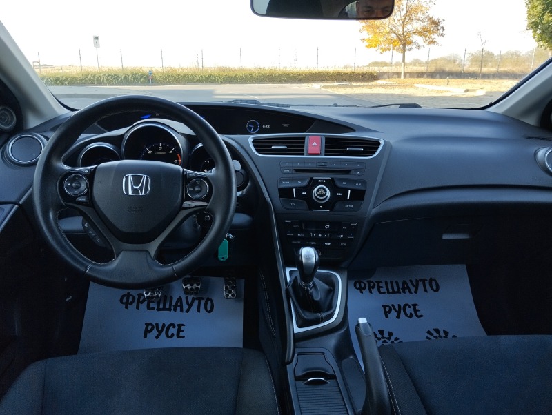 Honda Civic 1.6DTEC Камера, снимка 8 - Автомобили и джипове - 42700213