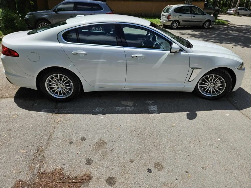 Jaguar Xf XF 2.2 , снимка 5 - Автомобили и джипове - 45471295