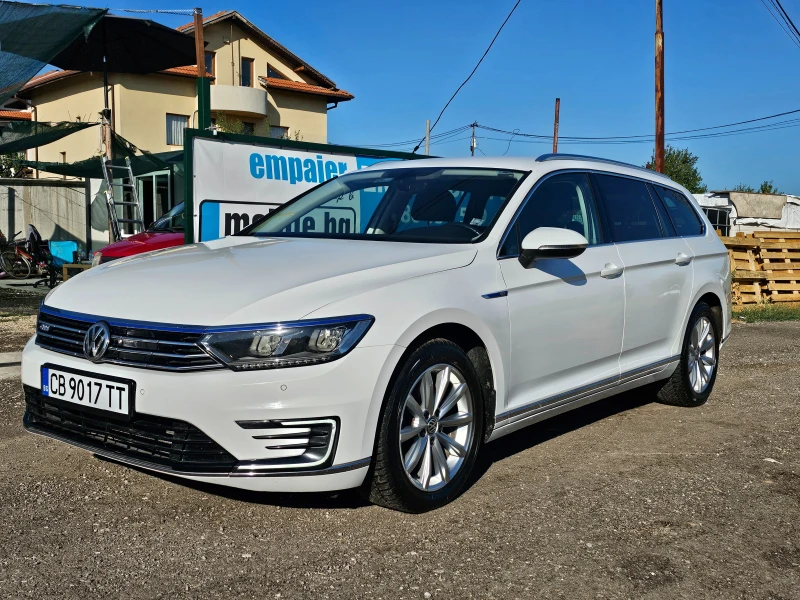 VW Passat plug-in hybrid , снимка 1 - Автомобили и джипове - 46851042