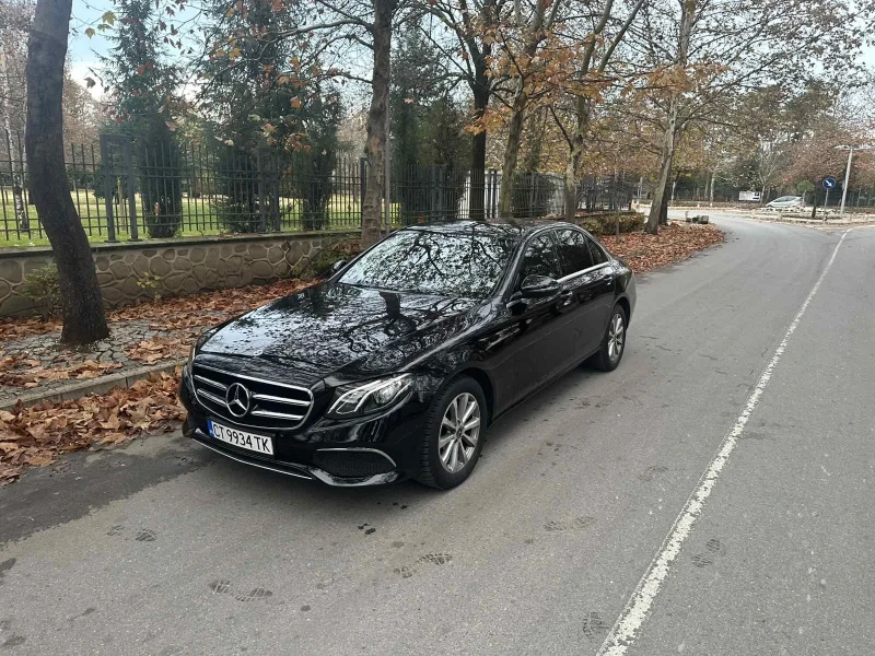 Mercedes-Benz E 220 Avangarde E200 9G tronic, снимка 1 - Автомобили и джипове - 47982743