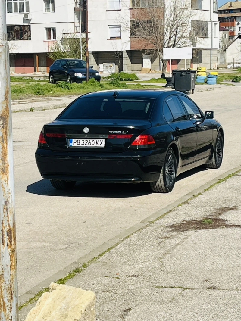 BMW 760, снимка 1 - Автомобили и джипове - 48271852