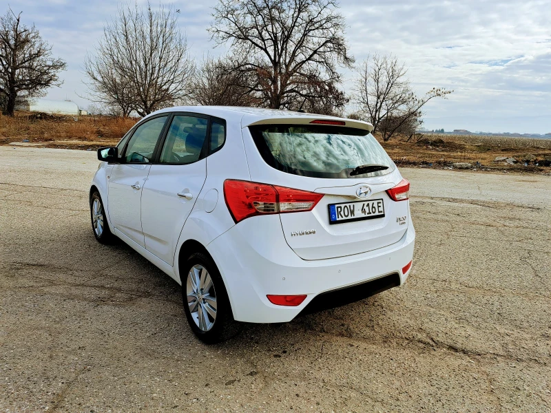 Hyundai Ix20 1.4.90кс, снимка 5 - Автомобили и джипове - 48784211