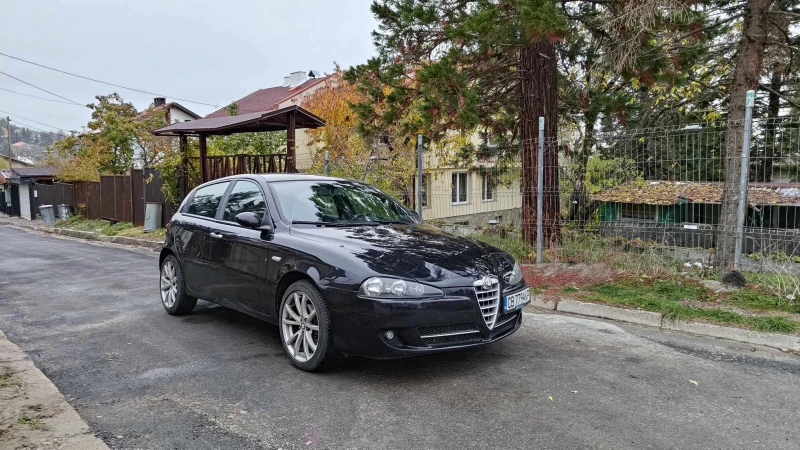 Alfa Romeo 147 Q2, снимка 1 - Автомобили и джипове - 49128028