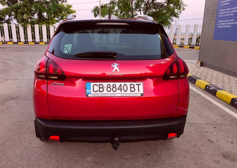 Peugeot 2008 1.6hdi, ддс кредит, данъчна фактура, снимка 4 - Автомобили и джипове - 52550081