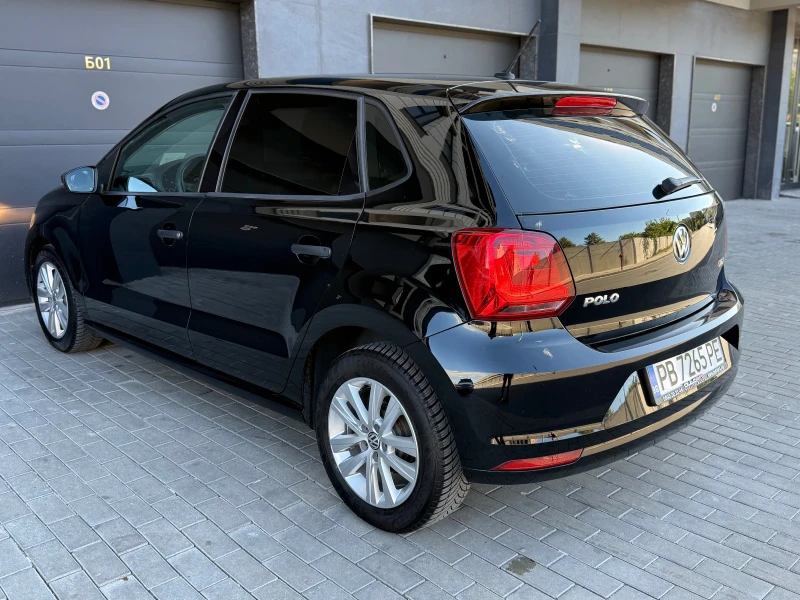 VW Polo 1.4 TDI /75к.с./Обслужена/КАСКО/EURO 6, снимка 4 - Автомобили и джипове - 51778532