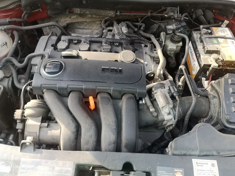 Seat Leon 2.0 FSI, снимка 10 - Автомобили и джипове - 52349811