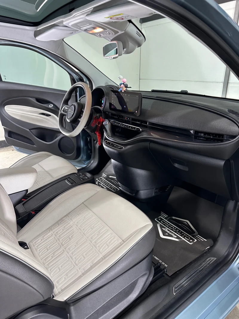 Fiat 500e LA PRIMA* PANORAMA* DIGITAL* , снимка 9 - Автомобили и джипове - 52700076