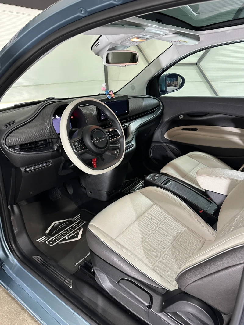 Fiat 500e LA PRIMA* PANORAMA* DIGITAL* , снимка 7 - Автомобили и джипове - 52700076