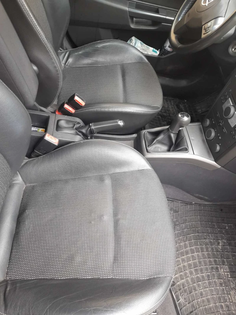 Opel Astra 1.7, снимка 5 - Автомобили и джипове - 52829573