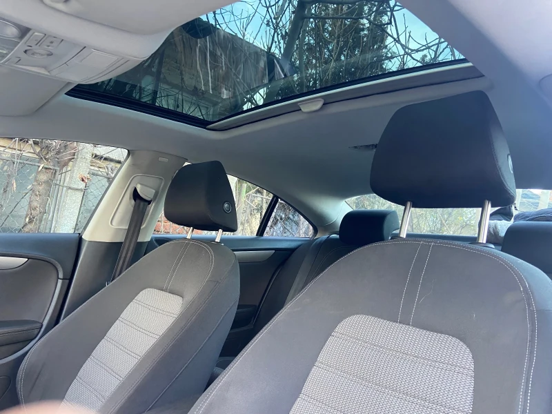 VW CC, снимка 8 - Автомобили и джипове - 52886440